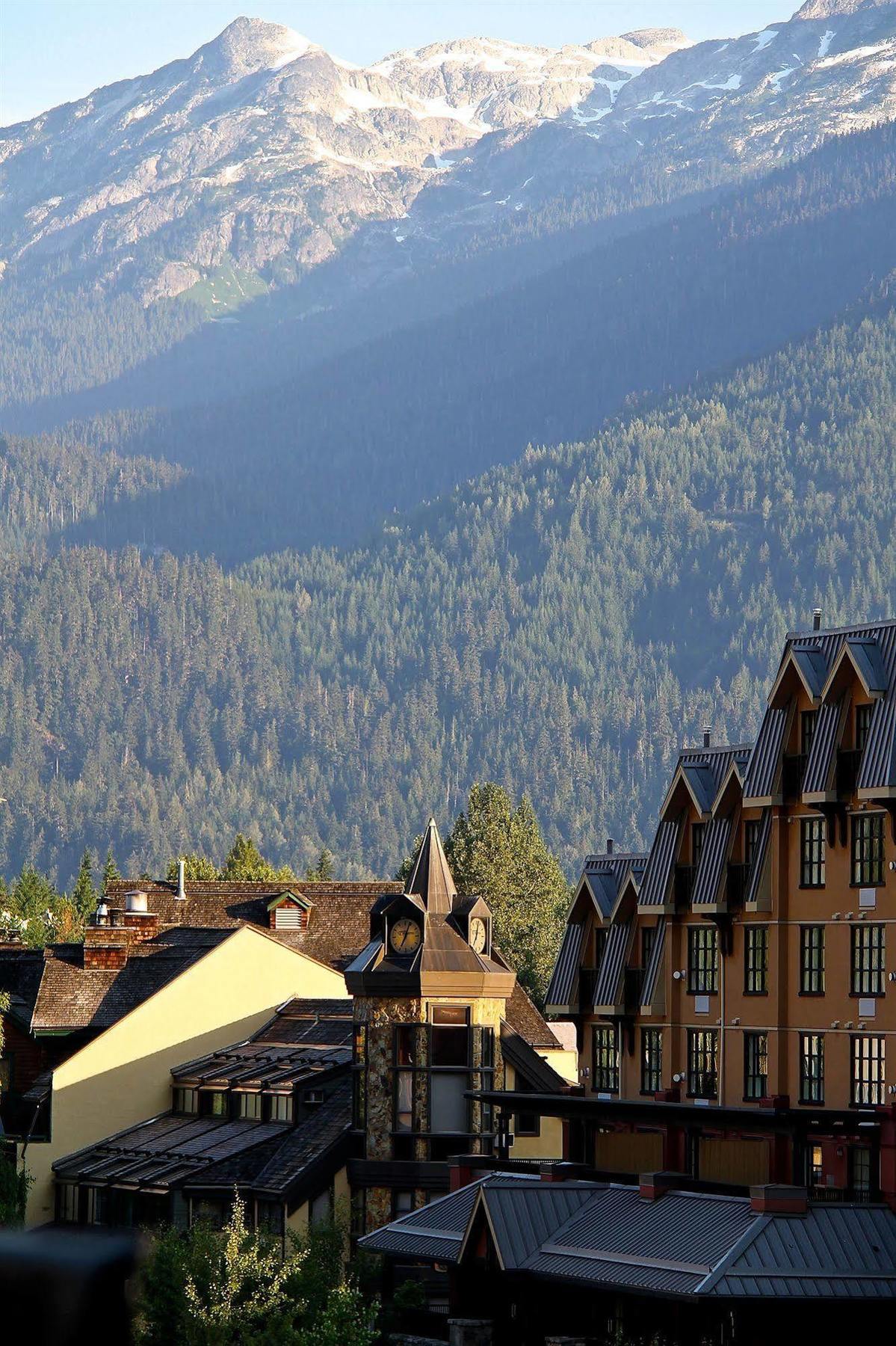 Clock Tower Resort Whistler Exteriér fotografie